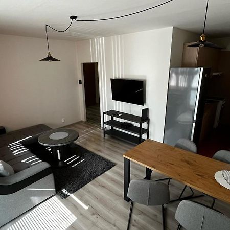 Apartman Bss Trenčín エクステリア 写真